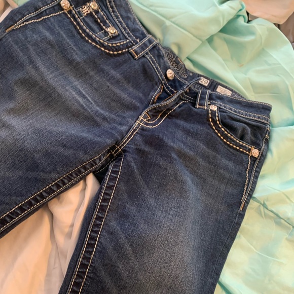 Miss Me Jeans - Picture 2 of 3